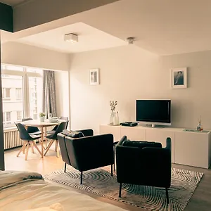 Ruime 2 Pers Bij Casino Oostende: Geniet Zee, Kunst, En Relax Appartement